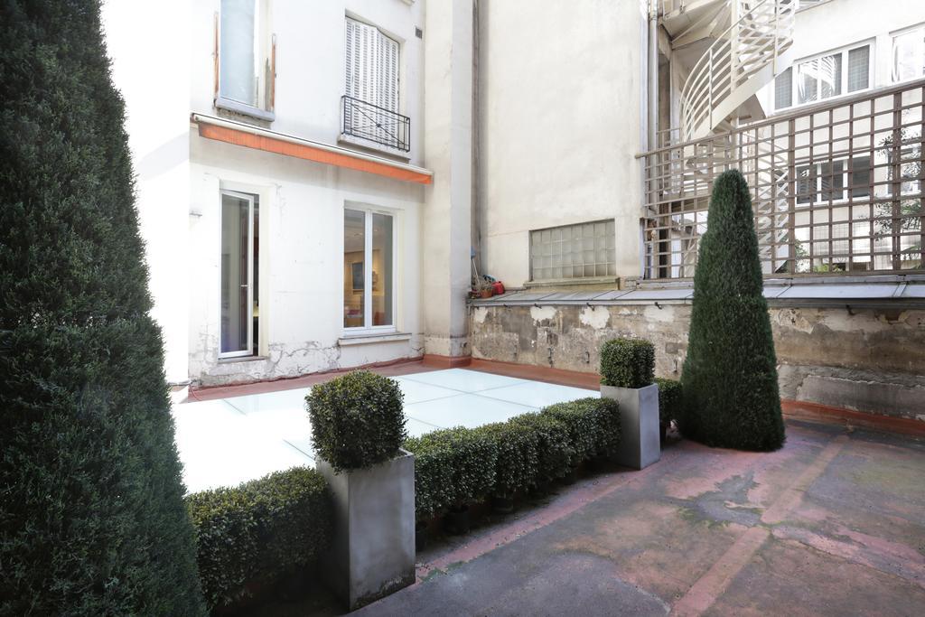 Terrace Matignon Apartment Париж Екстериор снимка