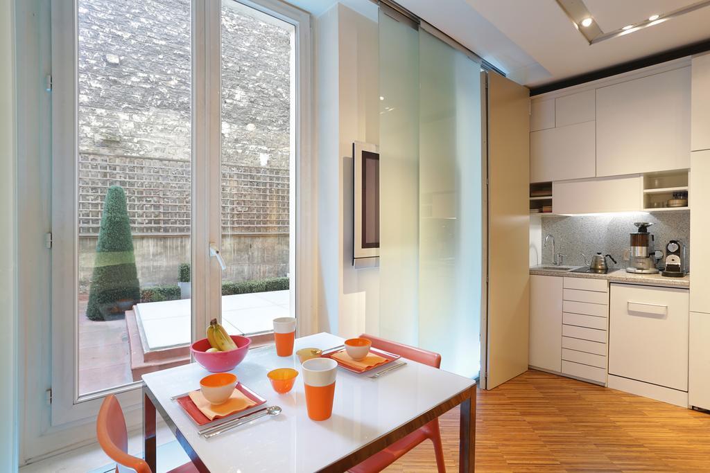 Terrace Matignon Apartment Париж Екстериор снимка